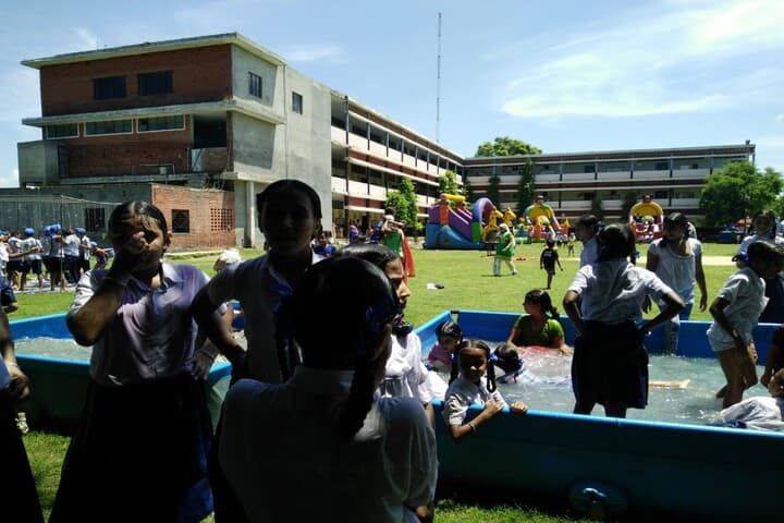 Pool Party